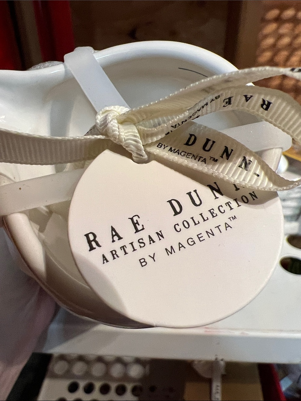 Rae Dunn White Ceramic “Garlic” measuring cups NWT
